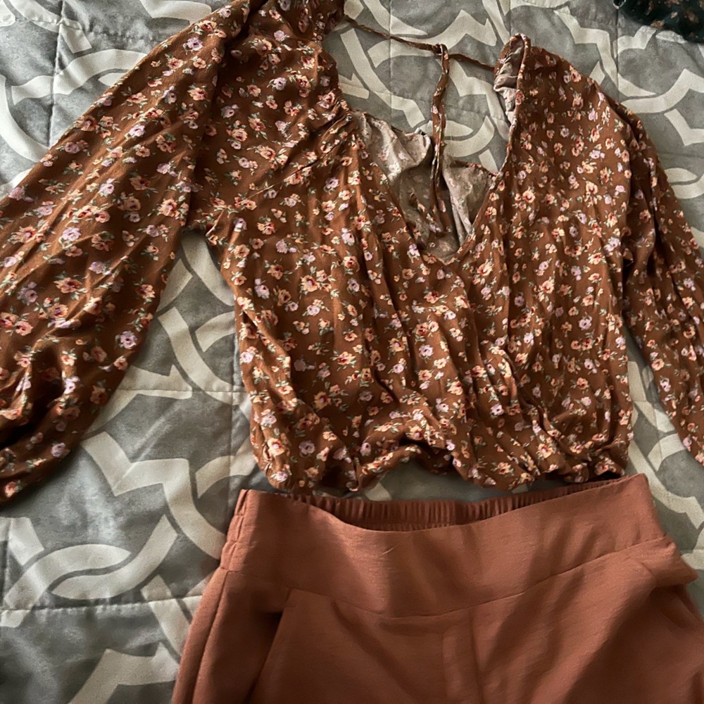 American eagle blouse